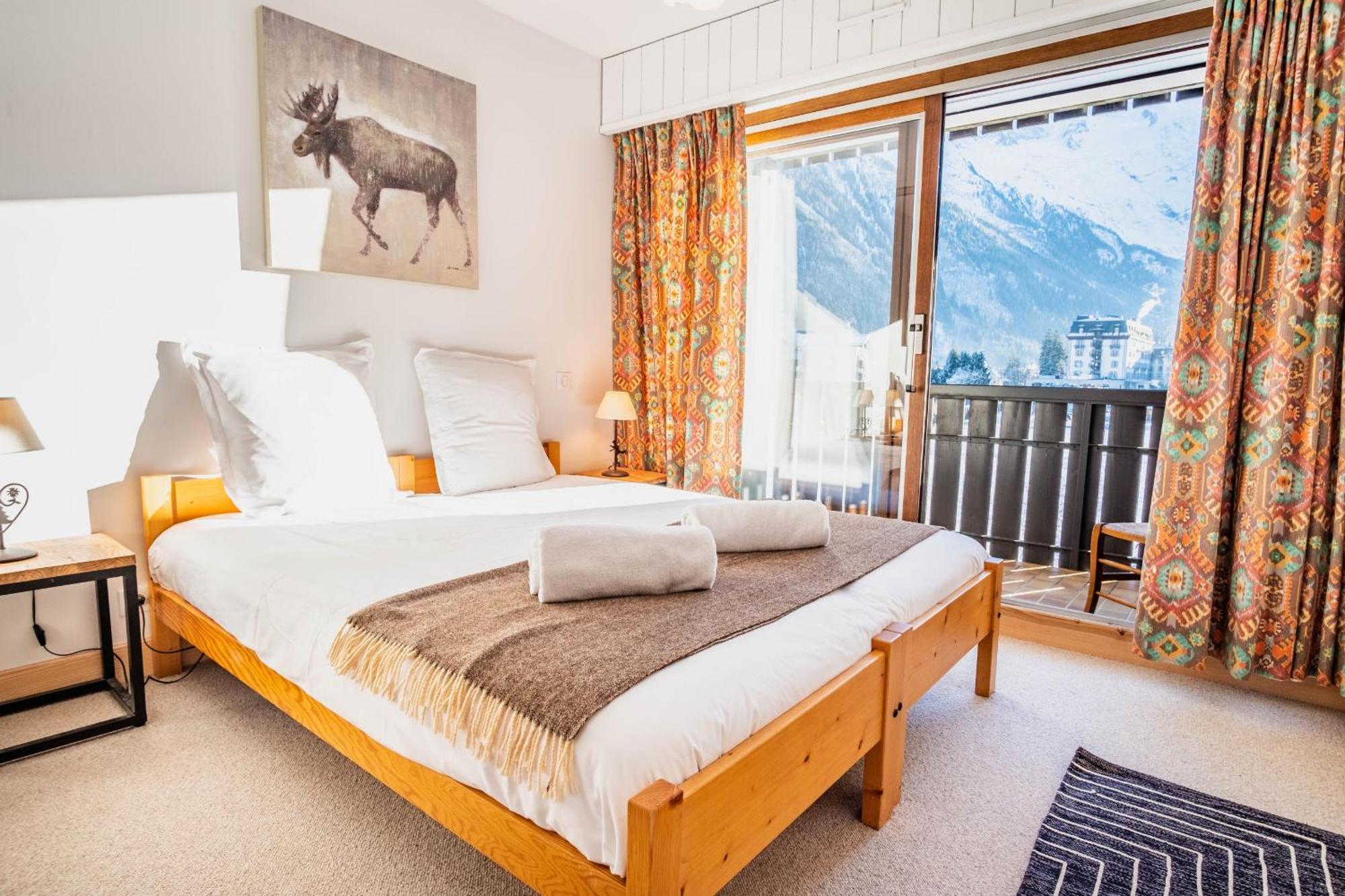 Le Savoy 2 - Pied Des Pistes - Centre Apartment Chamonix Exterior photo