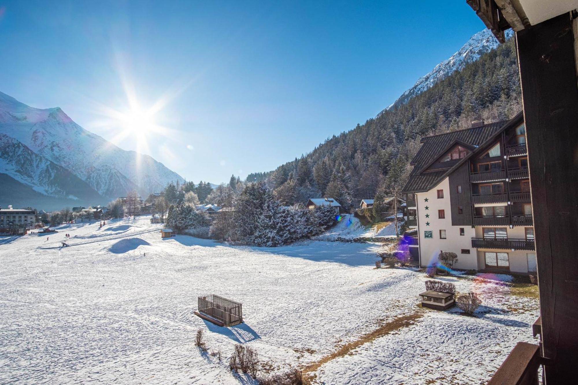 Le Savoy 2 - Pied Des Pistes - Centre Apartment Chamonix Exterior photo